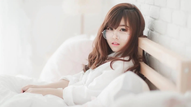 米乐M6集团：室内坐位健身操怎么做